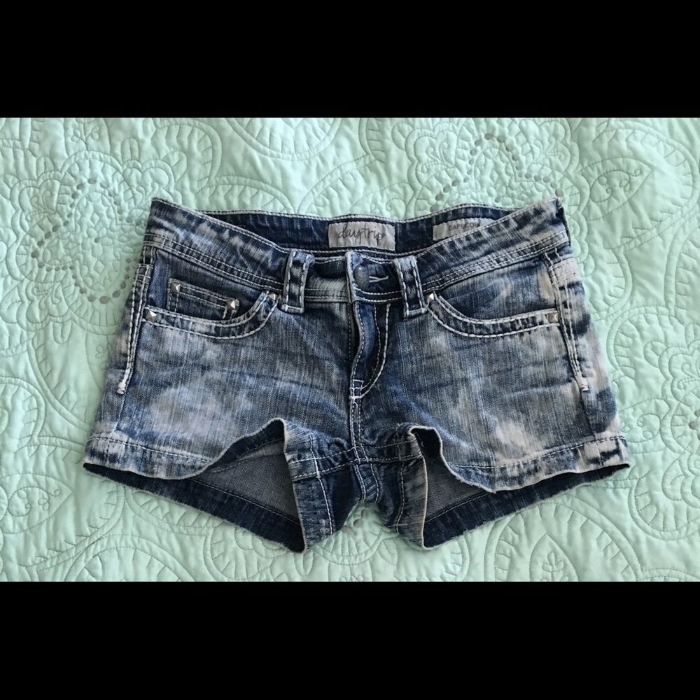 Daytrip Denim shorts